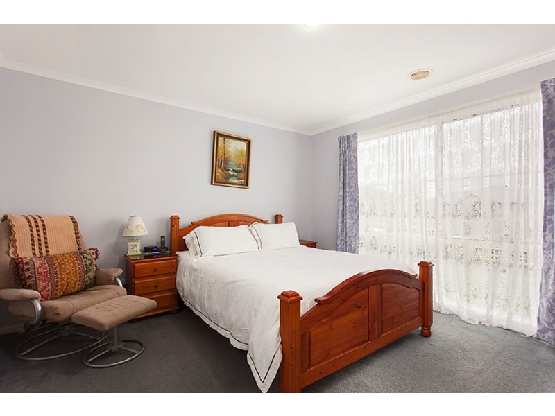 3 Jarvis Close, Narre Warren South VIC 3805