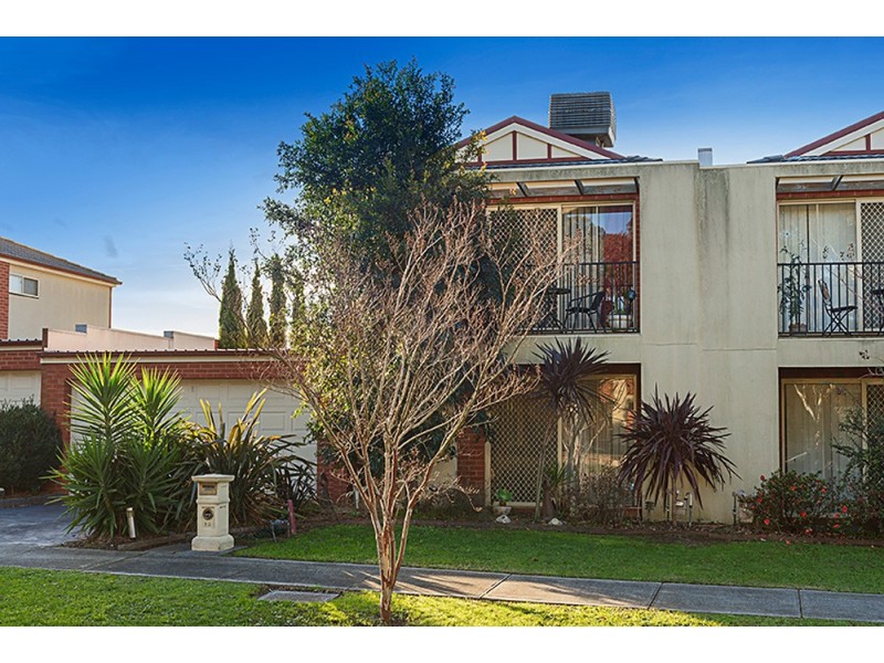 12 Provence Place, Narre Warren South VIC 3805