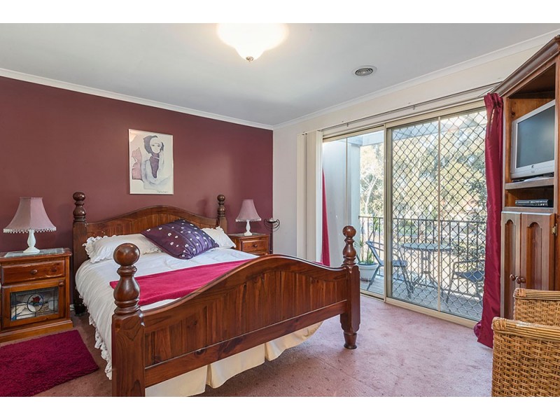 12 Provence Place, Narre Warren South VIC 3805