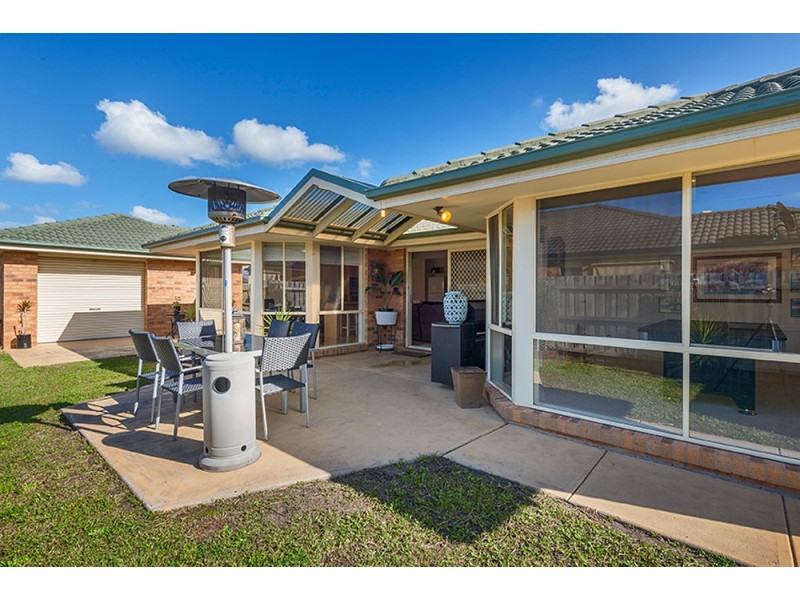 8 Avendon Crt, Narre Warren South VIC 3805