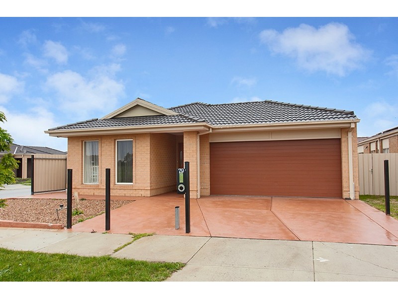 79 Dartmoor Drive, Cranbourne East VIC 3977