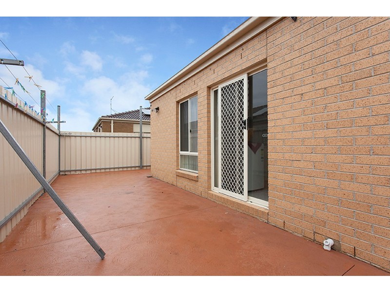79 Dartmoor Drive, Cranbourne East VIC 3977