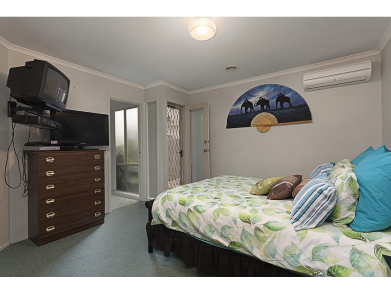 12 Lighthorse Crescent, Narre Warren South VIC 3805