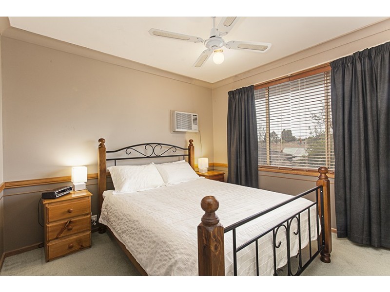 9 Raleigh Drive, Narre Warren South VIC 3805