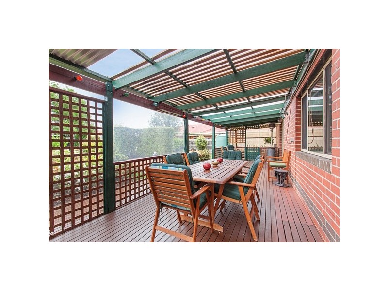 9 Raleigh Drive, Narre Warren South VIC 3805