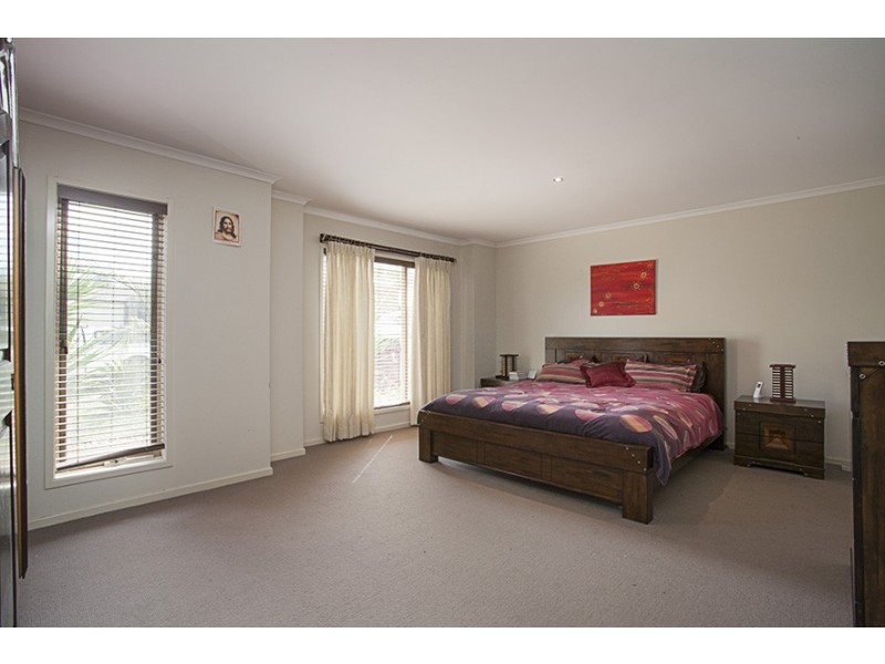 89 Robinswood, Narre Warren South VIC 3805