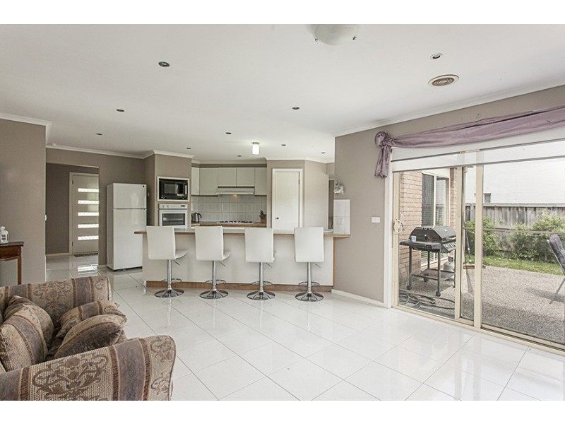 61 Kershaw Drive, Narre Warren South VIC 3805