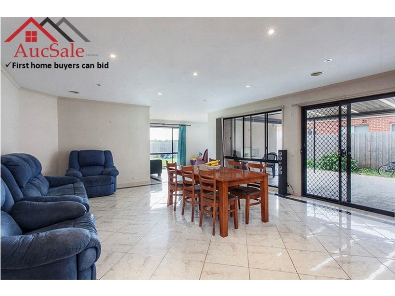 74 Langbourne Drive, Narre Warren South VIC 3805