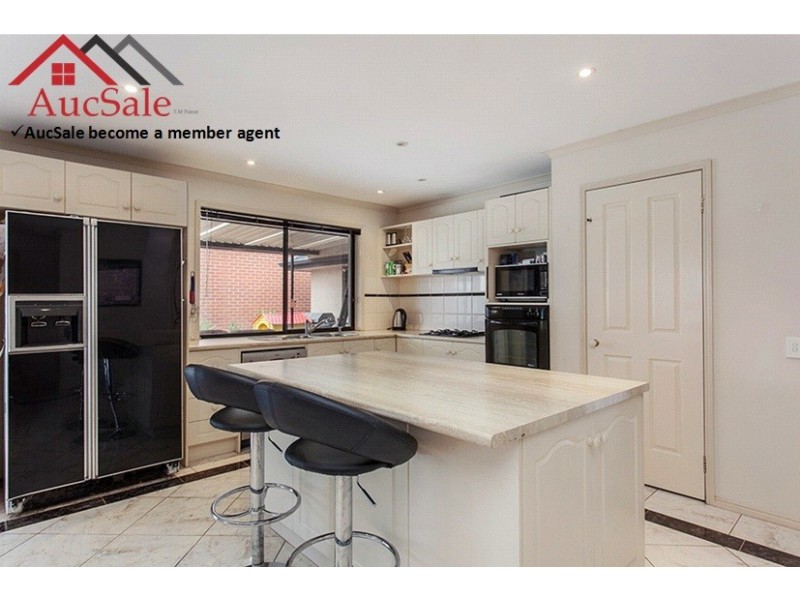 74 Langbourne Drive, Narre Warren South VIC 3805