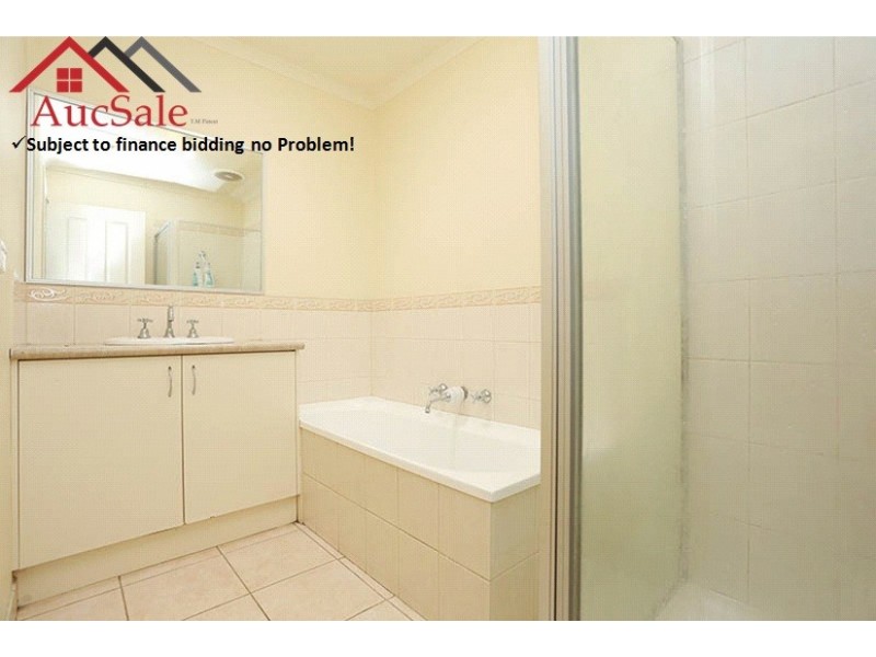 63 Golden Grove Drive, Narre Warren South VIC 3805