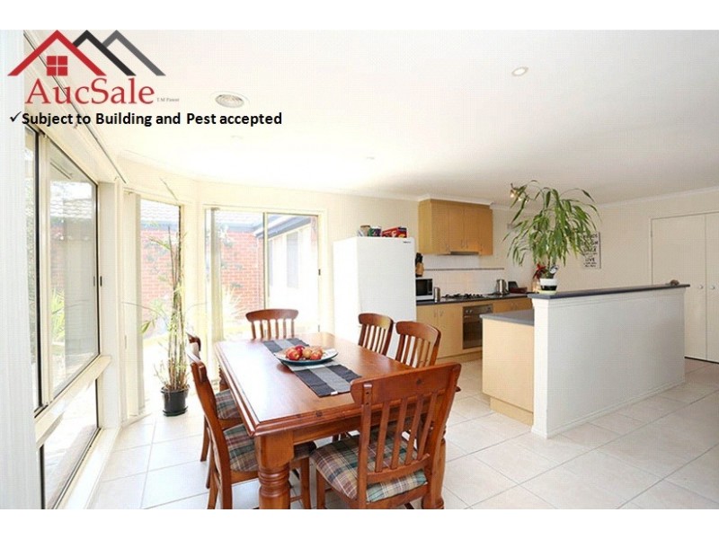 25 McCartney Drive, Narre Warren South VIC 3805