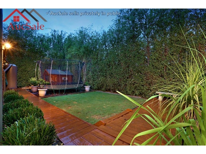 79 Hancock Drive, Berwick VIC 3806