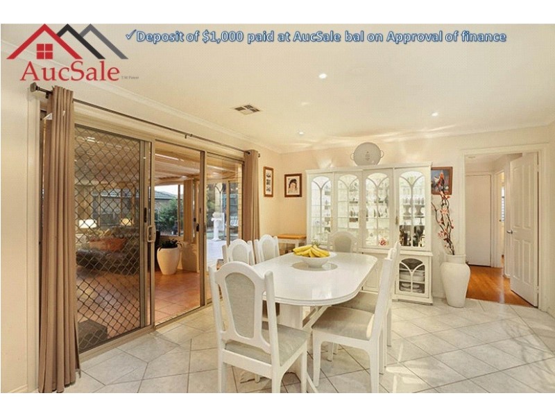 30 Scarborough Drive, Narre Warren South VIC 3805