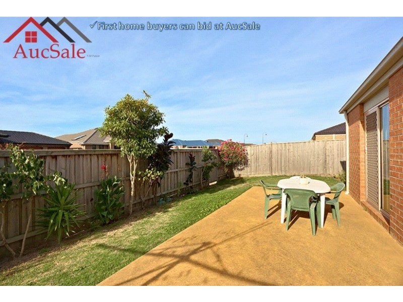 16 Lancashire Drive, Cranbourne North VIC 3977