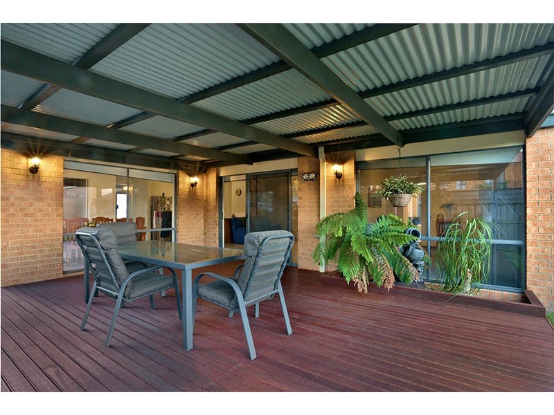 2 Dover Court, Narre Warren South VIC 3805