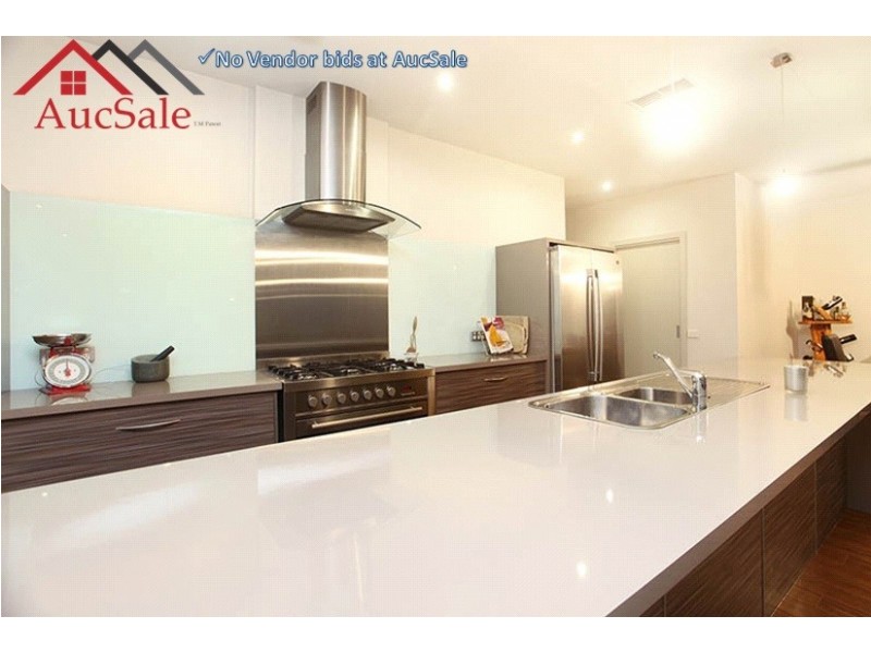 3 Waldo Avenue, Cranbourne North VIC 3977