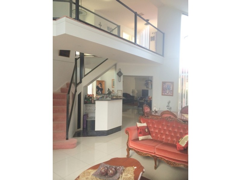 8 Walcott Place, Narre Warren South VIC 3805