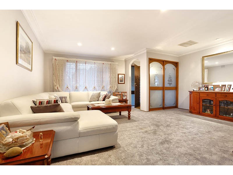 4 Coulson Avenue, Eumemmerring VIC 3177