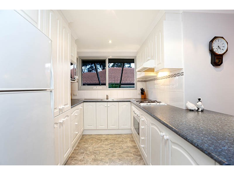 4 Coulson Avenue, Eumemmerring VIC 3177