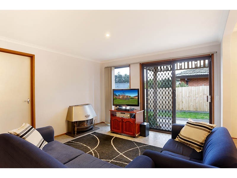 4 Coulson Avenue, Eumemmerring VIC 3177