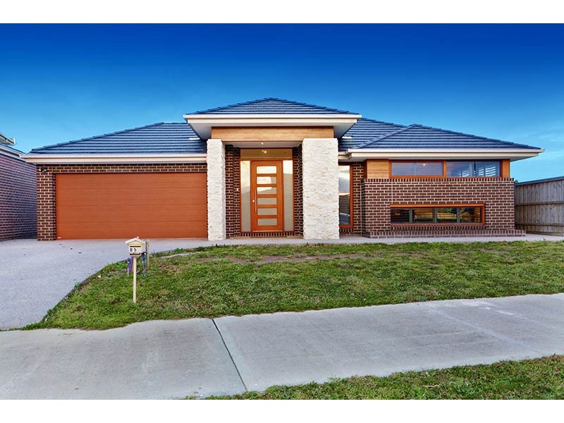 85 Mountainview Boulevard, Cranbourne North VIC 3977