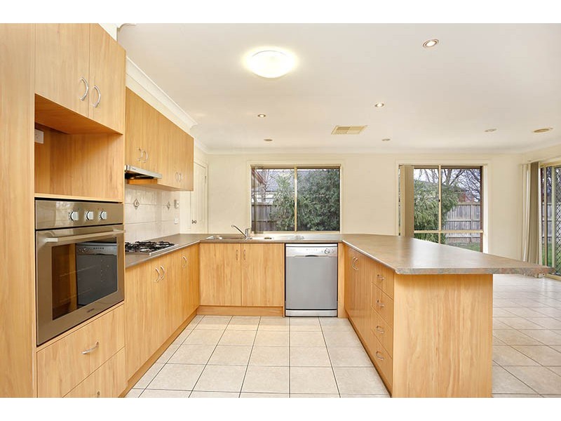 9 Napier Way, Narre Warren South VIC 3805