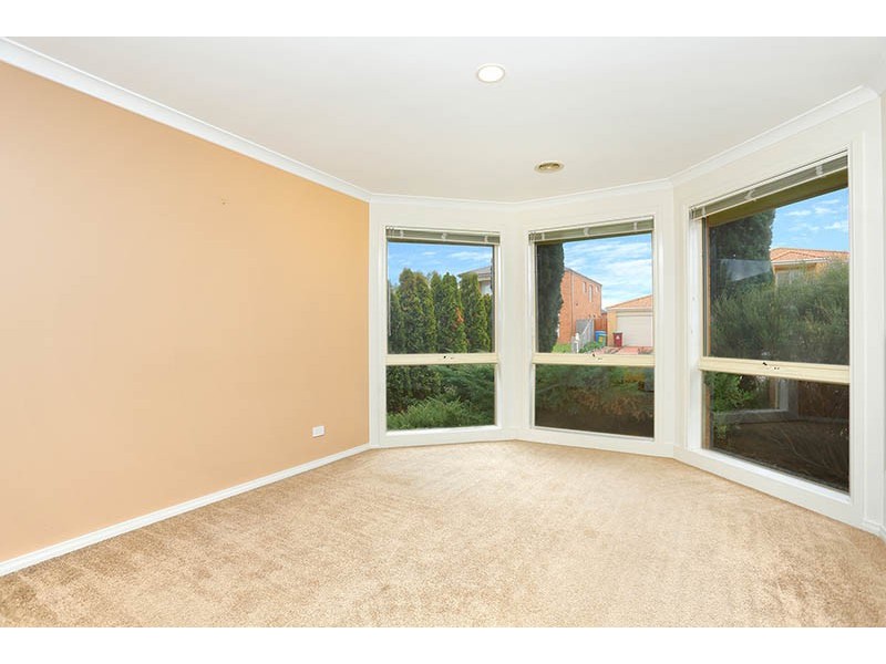 9 Napier Way, Narre Warren South VIC 3805