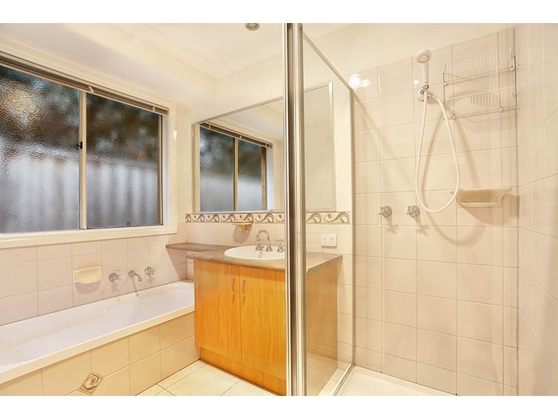 9 Napier Way, Narre Warren South VIC 3805