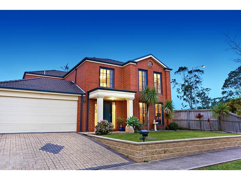 48 Chatswood Drive, Narre Warren South VIC 3805