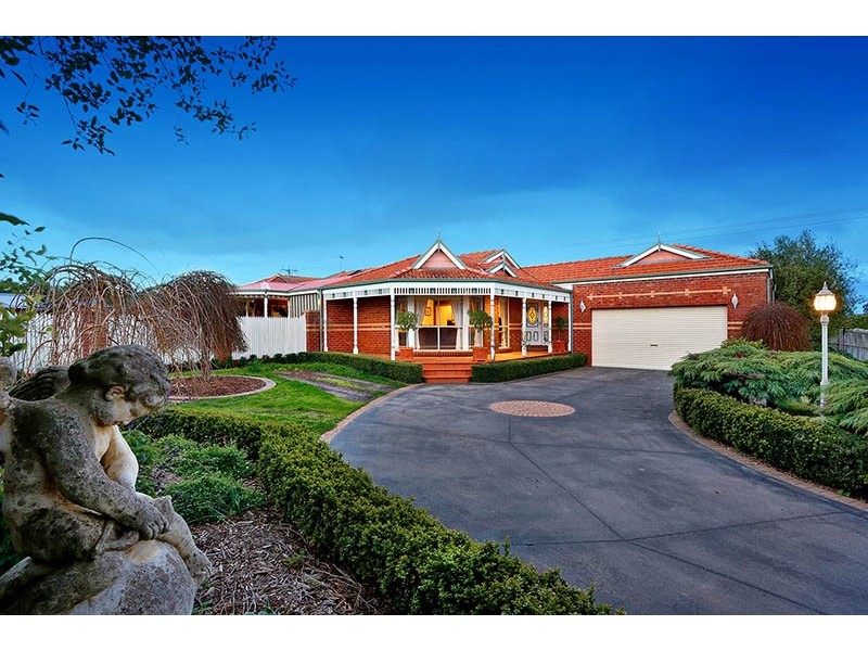 29 Southern Boulevard, Narre Warren South VIC 3805