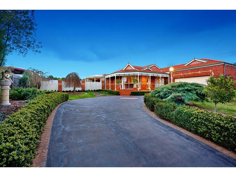 29 Southern Boulevard, Narre Warren South VIC 3805