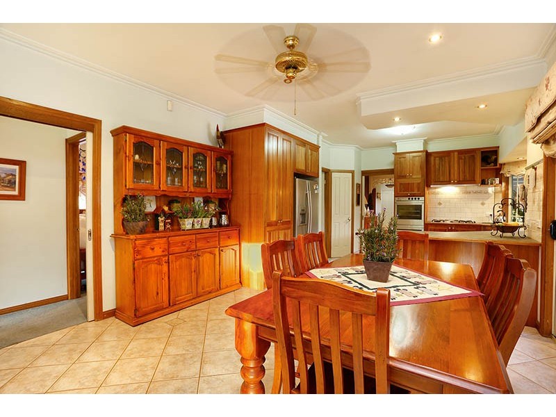 29 Southern Boulevard, Narre Warren South VIC 3805