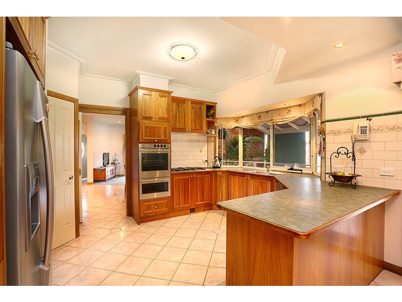 29 Southern Boulevard, Narre Warren South VIC 3805