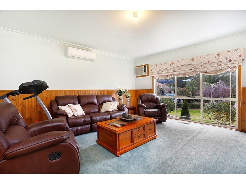 29 Southern Boulevard, Narre Warren South VIC 3805