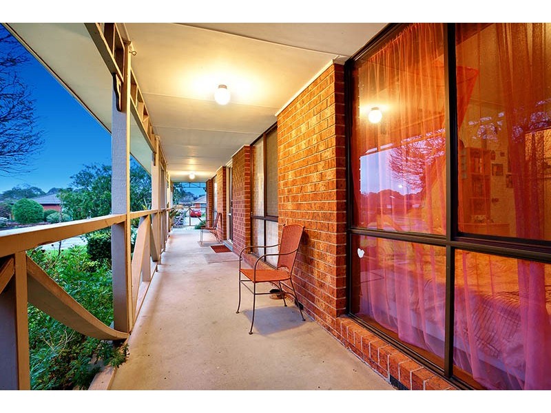 3 Hoysted Avenue, Cranbourne North VIC 3977