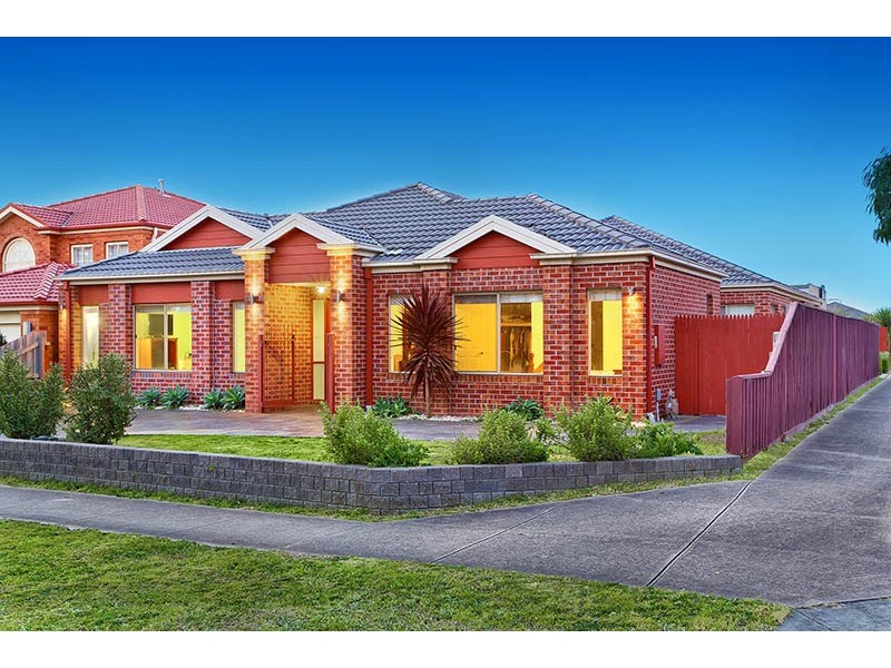 751 Glasscocks Road, Narre Warren South VIC 3805