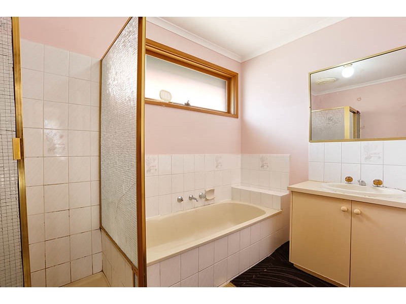 36 Springfield Drive, Narre Warren VIC 3805