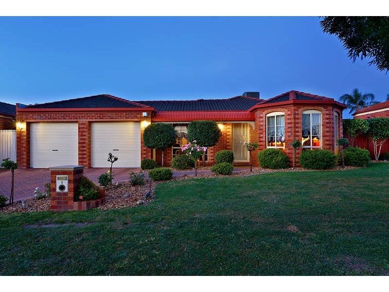 2 Lennon Court, Narre Warren South VIC 3805