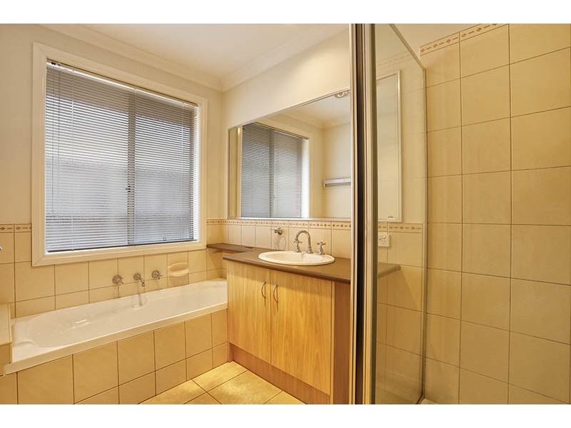 21 Napier Way, Narre Warren South VIC 3805