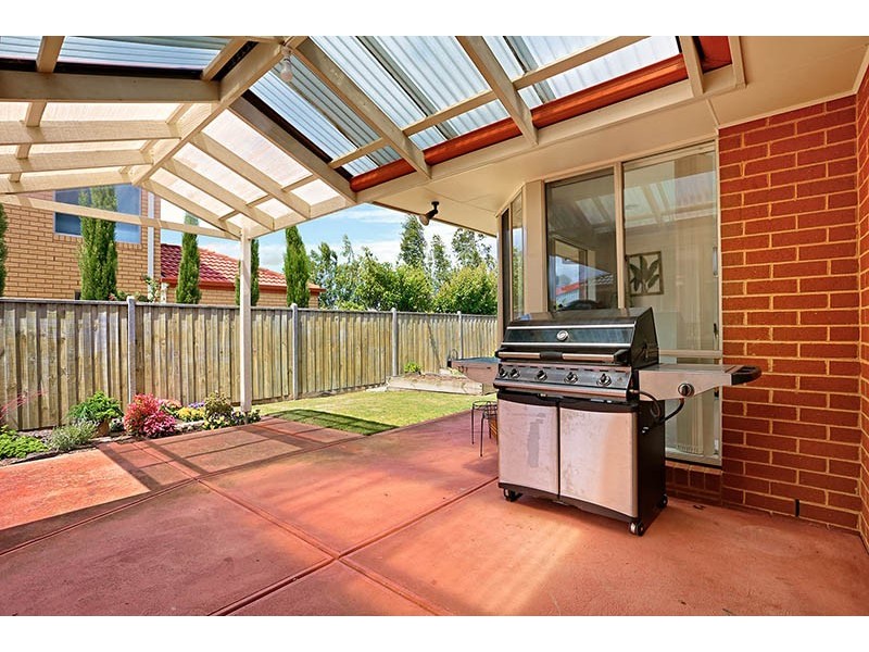 21 Napier Way, Narre Warren South VIC 3805