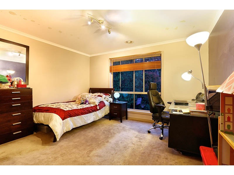 4 The Rise, Narre Warren North VIC 3804