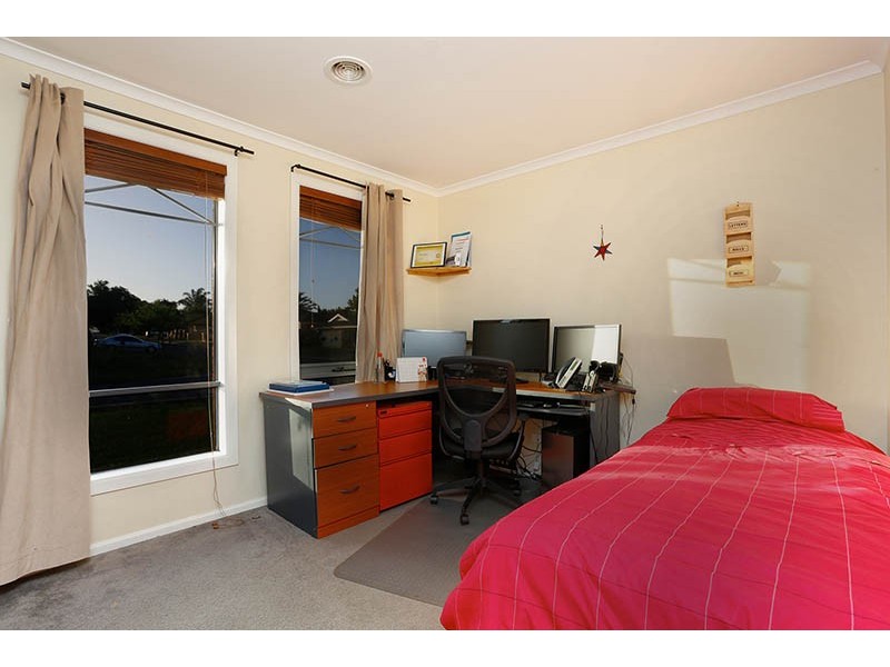 2 St Remy Court, Narre Warren South VIC 3805