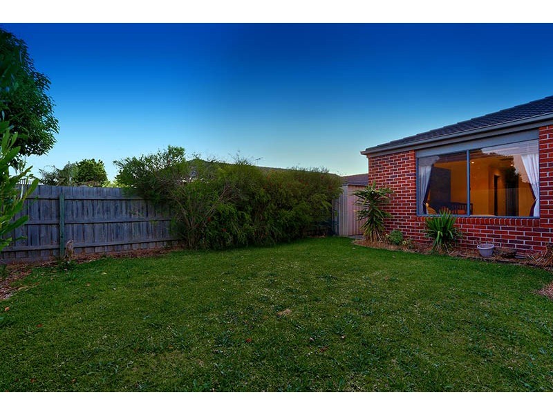 2 St Remy Court, Narre Warren South VIC 3805