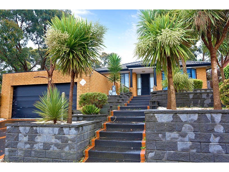 110 Reema Boulevard, Endeavour Hills VIC 3802
