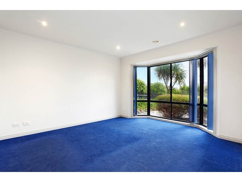 110 Reema Boulevard, Endeavour Hills VIC 3802