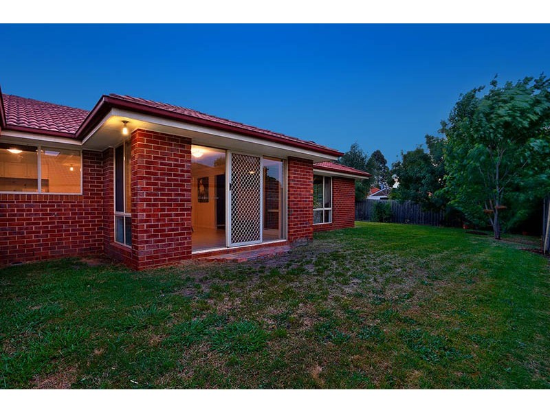 9 Pembury Court, Narre Warren South VIC 3805