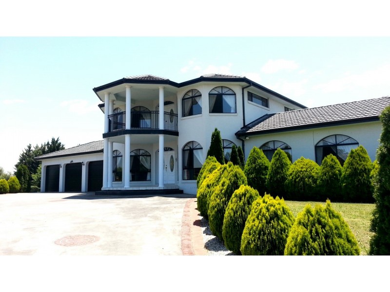 31-32 Branca Court, Narre Warren North VIC 3804