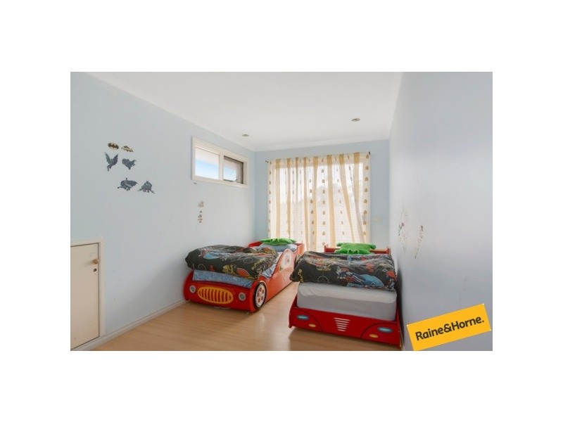 33 Greenacre Court, Narre Warren VIC 3805