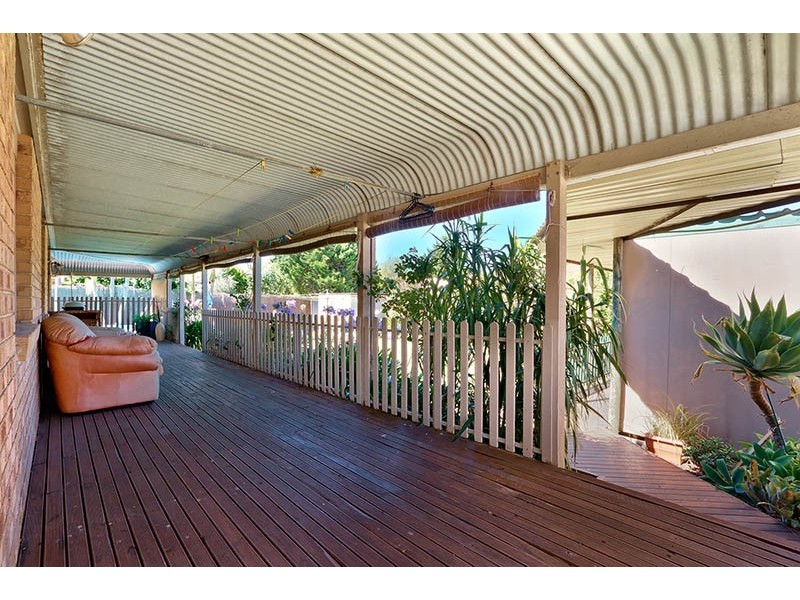 33 Lakeview Drive, Narre Warren South VIC 3805