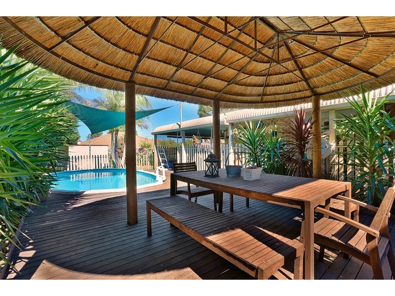 33 Lakeview Drive, Narre Warren South VIC 3805